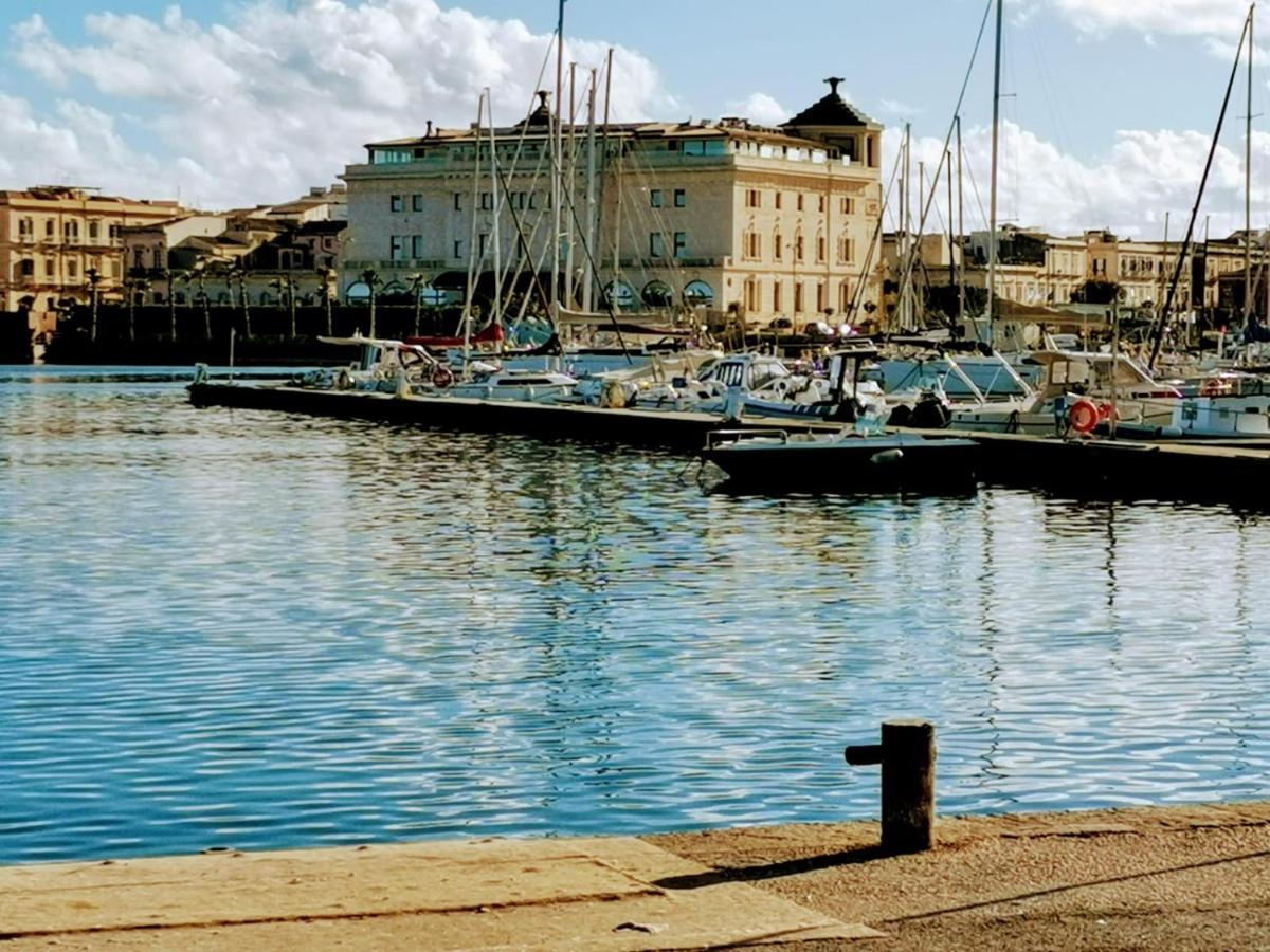 Case Vacanze Zada Siracusa Syrakus Exterior foto